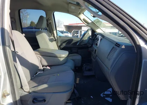 2008 Dodge Ram 1500 Slt z USA, uszkodzony, nr VIN 1D7HU18218S506817